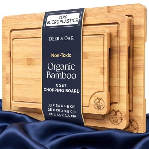 Deer & Oak 3-Piece Bamboo Chopping Board Set, Pre-Oiled Wooden Cutting Chopping Boards for Kitchens 33x24cm, 28x20cm, 22x15cm, with Side Handle and Grooves